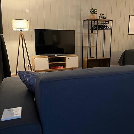 Weimotel Am See Mit Parkplatz, Kueche Und Hdtv Weimar  Exteriör bild