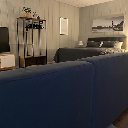 Weimotel Am See Mit Parkplatz, Kueche Und Hdtv Weimar  Exteriör bild